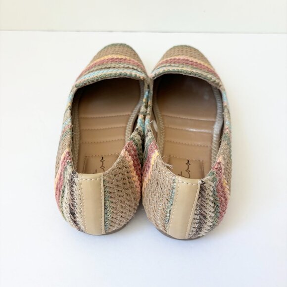 Me Too Brayden loafers/flats with multi color textured stripes size 8.5 - Picture 3 of 5